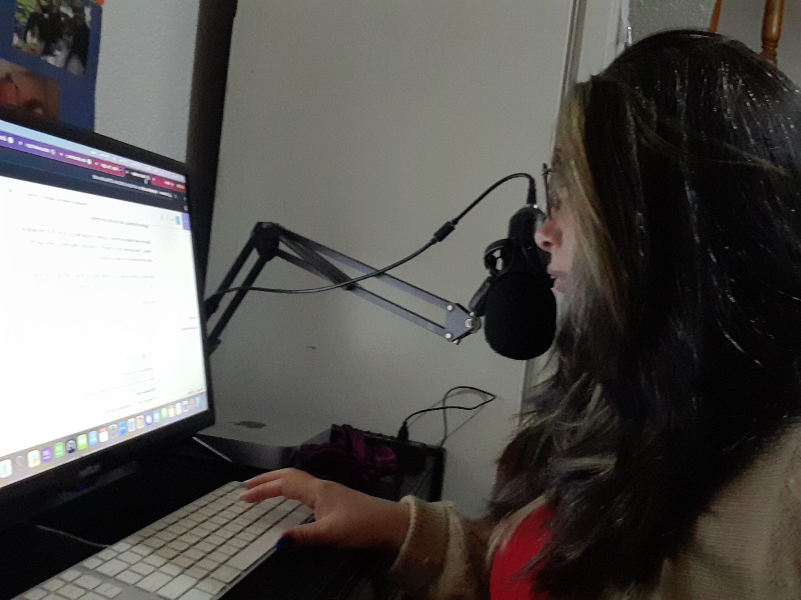 sary espina haciendo auditoria